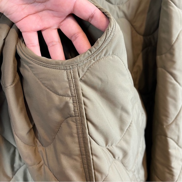 NILI LOTAN Carrin Quilted Shell Jacket in Small - Picture 14 of 14